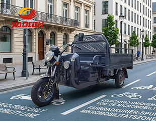 Defying Physics: The Advanced Engineering Making Modern Three-Wheelers Impossible to Tip